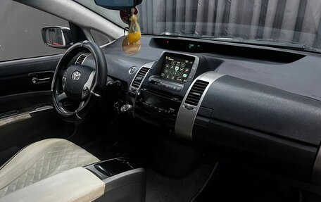 Toyota Prius, 2008 год, 634 900 рублей, 20 фотография