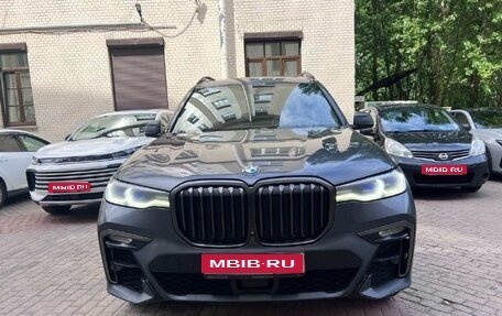 BMW X7, 2020 год, 4 500 000 рублей, 1 фотография