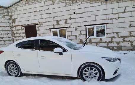 Mazda 3, 2017 год, 1 750 000 рублей, 4 фотография