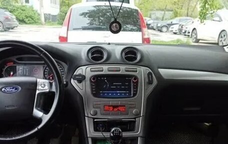 Ford Mondeo IV, 2010 год, 900 000 рублей, 5 фотография