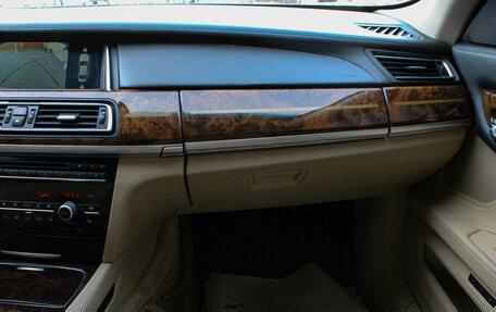 BMW 7 серия, 2013 год, 1 199 000 рублей, 32 фотография