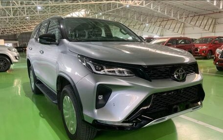 Toyota Fortuner II, 2025 год, 4 965 000 рублей, 1 фотография