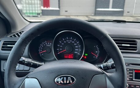 KIA Rio III рестайлинг, 2015 год, 840 000 рублей, 21 фотография