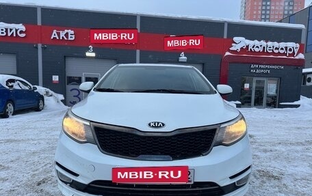 KIA Rio III рестайлинг, 2015 год, 840 000 рублей, 25 фотография
