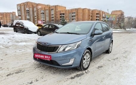 KIA Rio III рестайлинг, 2013 год, 540 000 рублей, 24 фотография