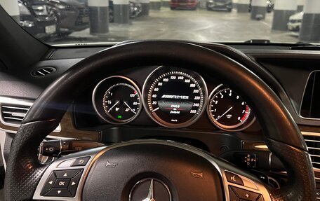 Mercedes-Benz E-Класс, 2015 год, 2 400 000 рублей, 3 фотография