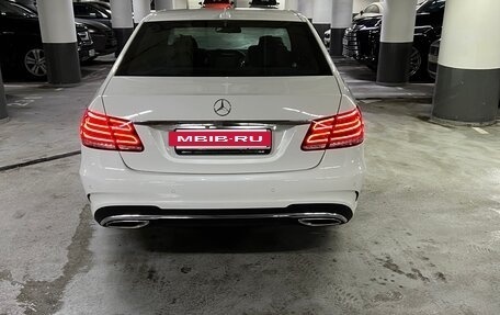 Mercedes-Benz E-Класс, 2015 год, 2 400 000 рублей, 4 фотография