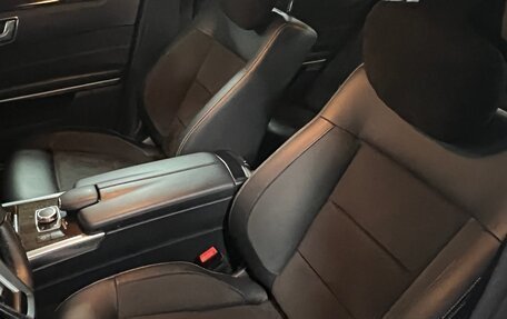 Mercedes-Benz E-Класс, 2015 год, 2 400 000 рублей, 25 фотография