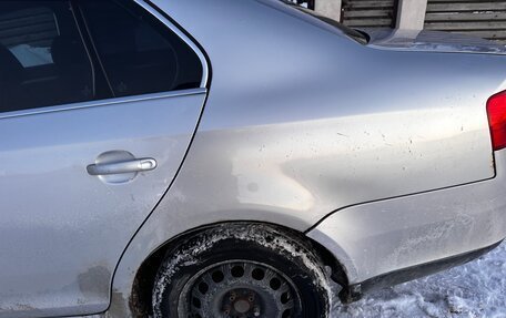 Volkswagen Jetta VI, 2006 год, 280 000 рублей, 11 фотография