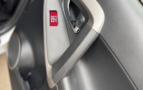 Toyota RAV4, 2007 год, 890 000 рублей, 11 фотография