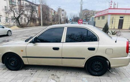 Hyundai Accent II, 2005 год, 400 000 рублей, 3 фотография