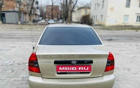 Hyundai Accent II, 2005 год, 400 000 рублей, 4 фотография