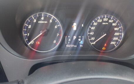 Mitsubishi Outlander III рестайлинг 3, 2021 год, 2 550 000 рублей, 5 фотография