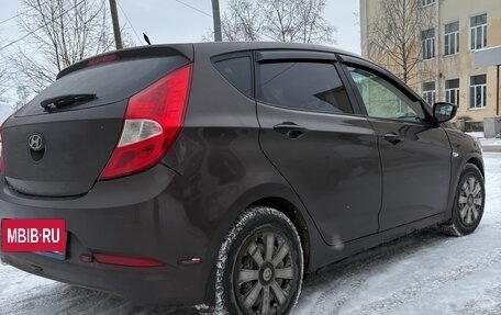 Hyundai Solaris II рестайлинг, 2014 год, 800 000 рублей, 4 фотография