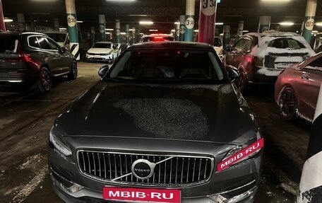 Volvo S90 II рестайлинг, 2017 год, 2 820 000 рублей, 5 фотография