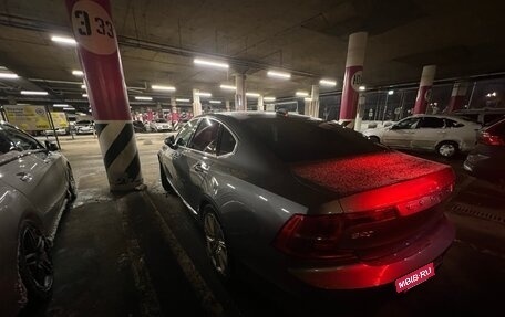 Volvo S90 II рестайлинг, 2017 год, 2 820 000 рублей, 16 фотография