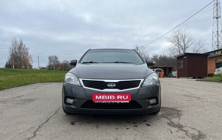 KIA cee'd I рестайлинг, 2010 год, 730 000 рублей, 3 фотография