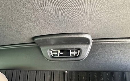 Mercedes-Benz V-Класс, 2023 год, 9 999 000 рублей, 2 фотография