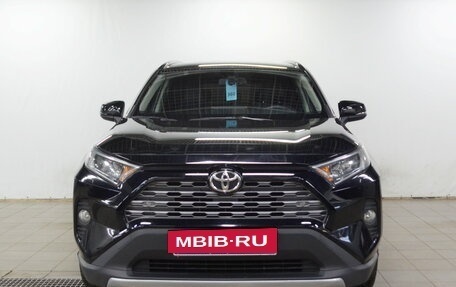Toyota RAV4, 2019 год, 3 470 000 рублей, 6 фотография