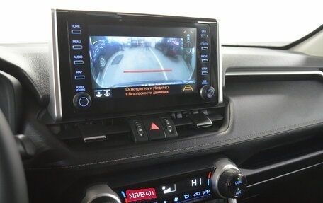 Toyota RAV4, 2019 год, 3 470 000 рублей, 19 фотография