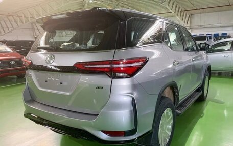 Toyota Fortuner II, 2025 год, 4 965 000 рублей, 8 фотография