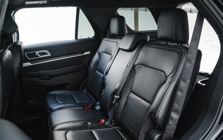 Ford Explorer VI, 2017 год, 2 790 000 рублей, 9 фотография