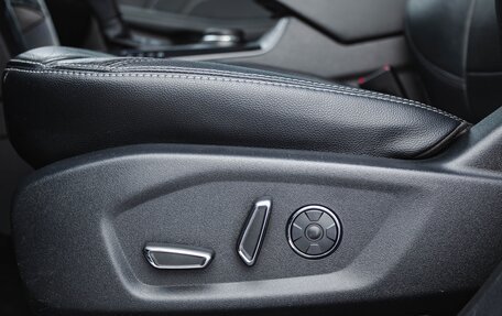 Ford Explorer VI, 2017 год, 2 790 000 рублей, 32 фотография