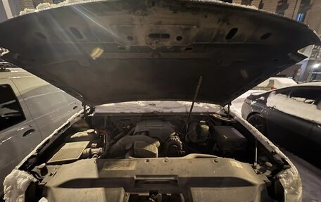 Cadillac Escalade III, 2007 год, 825 000 рублей, 2 фотография