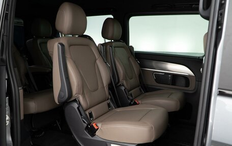 Mercedes-Benz V-Класс, 2022 год, 9 359 050 рублей, 7 фотография