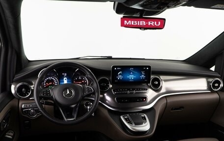 Mercedes-Benz V-Класс, 2022 год, 9 359 050 рублей, 6 фотография