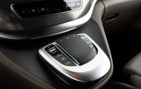 Mercedes-Benz V-Класс, 2022 год, 9 359 050 рублей, 22 фотография