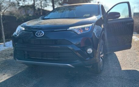 Toyota RAV4, 2018 год, 2 300 000 рублей, 1 фотография