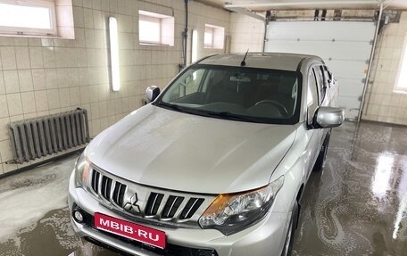 Mitsubishi L200 IV рестайлинг, 2015 год, 1 750 000 рублей, 1 фотография