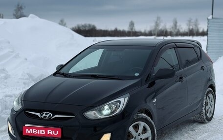 Hyundai Solaris II рестайлинг, 2012 год, 685 000 рублей, 1 фотография