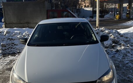 Volkswagen Polo VI (EU Market), 2016 год, 890 000 рублей, 1 фотография