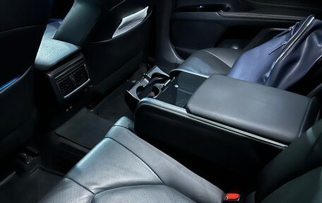 Toyota Camry, 2019 год, 2 630 000 рублей, 6 фотография