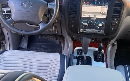 Toyota Land Cruiser 100 рестайлинг 2, 1999 год, 1 460 000 рублей, 12 фотография