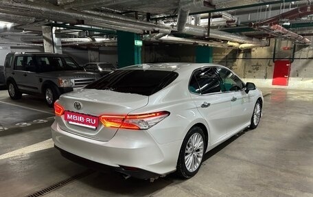 Toyota Camry, 2019 год, 2 630 000 рублей, 4 фотография