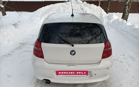 BMW 1 серия, 2010 год, 550 000 рублей, 10 фотография