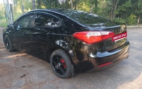 KIA Cerato III, 2014 год, 950 000 рублей, 2 фотография