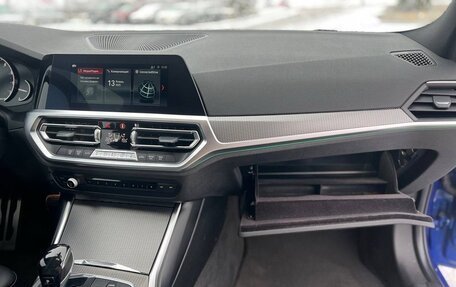 BMW 3 серия, 2019 год, 3 600 000 рублей, 14 фотография