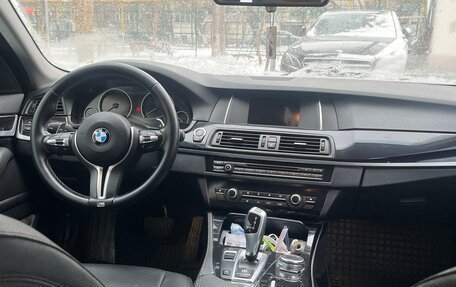 BMW 5 серия, 2014 год, 1 100 000 рублей, 5 фотография