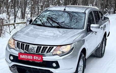Mitsubishi L200 IV рестайлинг, 2015 год, 1 750 000 рублей, 8 фотография