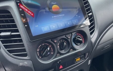 Mitsubishi L200 IV рестайлинг, 2015 год, 1 750 000 рублей, 26 фотография