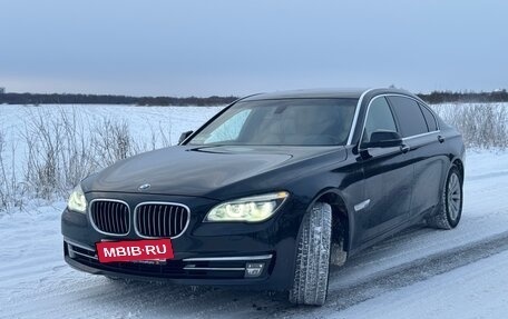 BMW 7 серия, 2014 год, 1 850 000 рублей, 2 фотография