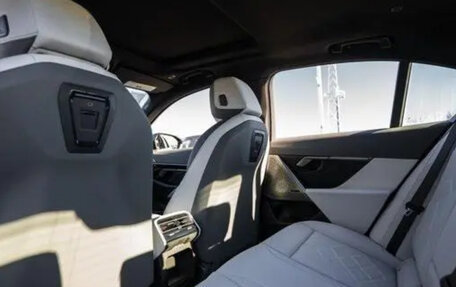 BMW 5 серия, 2026 год, 5 300 000 рублей, 14 фотография