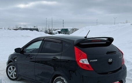 Hyundai Solaris II рестайлинг, 2012 год, 685 000 рублей, 5 фотография