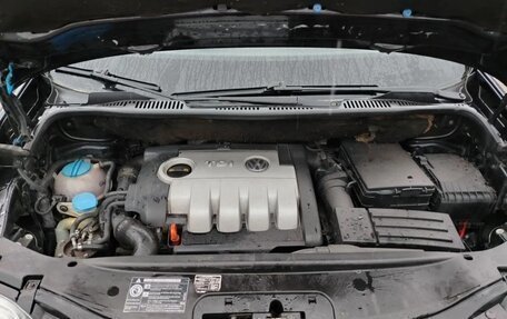 Volkswagen Touran III, 2006 год, 700 000 рублей, 7 фотография