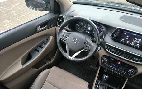 Hyundai Tucson III, 2018 год, 2 730 000 рублей, 6 фотография