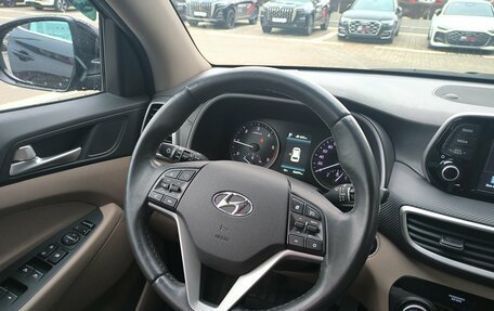 Hyundai Tucson III, 2018 год, 2 730 000 рублей, 21 фотография